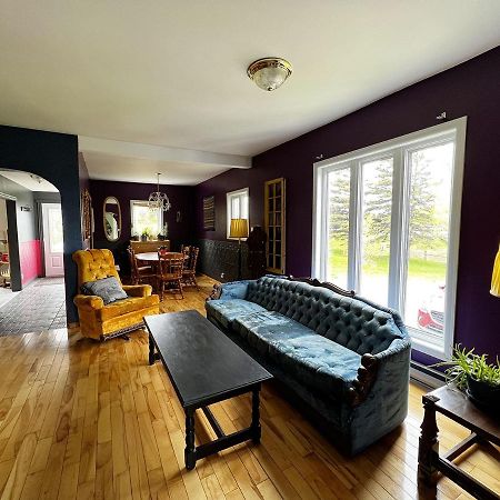 Chill Shack - Auberge Jeunesse Sainte Anne des Monts Exterior photo